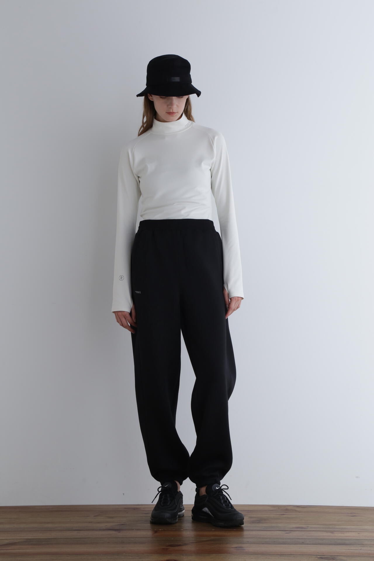 LE PHIL SPORTS》ベアフリースハイネックトップス | LE PHIL（ル