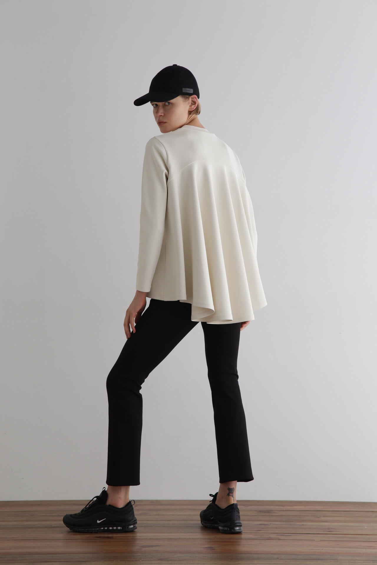 LE PHIL SPORTS ダンボールニットプルオーバー LE PHIL(ル フィル)｜《LE PHIL SPORTS》ダンボールニットプルオーバー