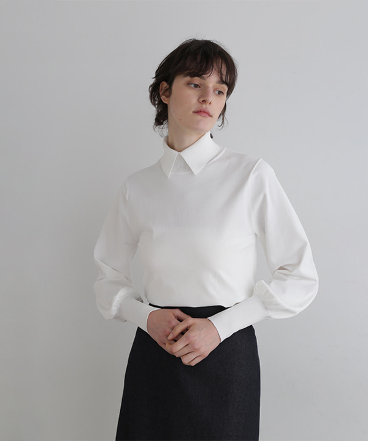 ドライタッチハイネックカラーニットトップ | LE PHIL（ル フィル