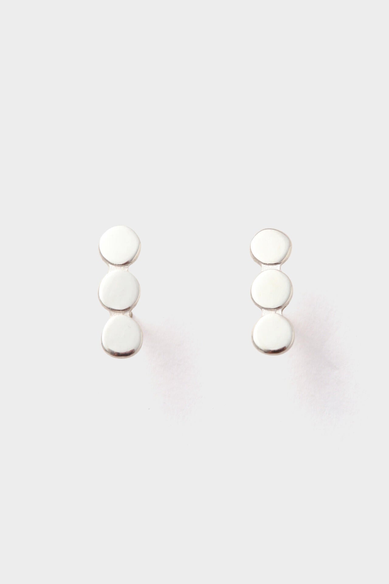SASKIA DIEZ / サスキア ディーズ＞PAILLETTES STUDS MULTI | LE PHIL