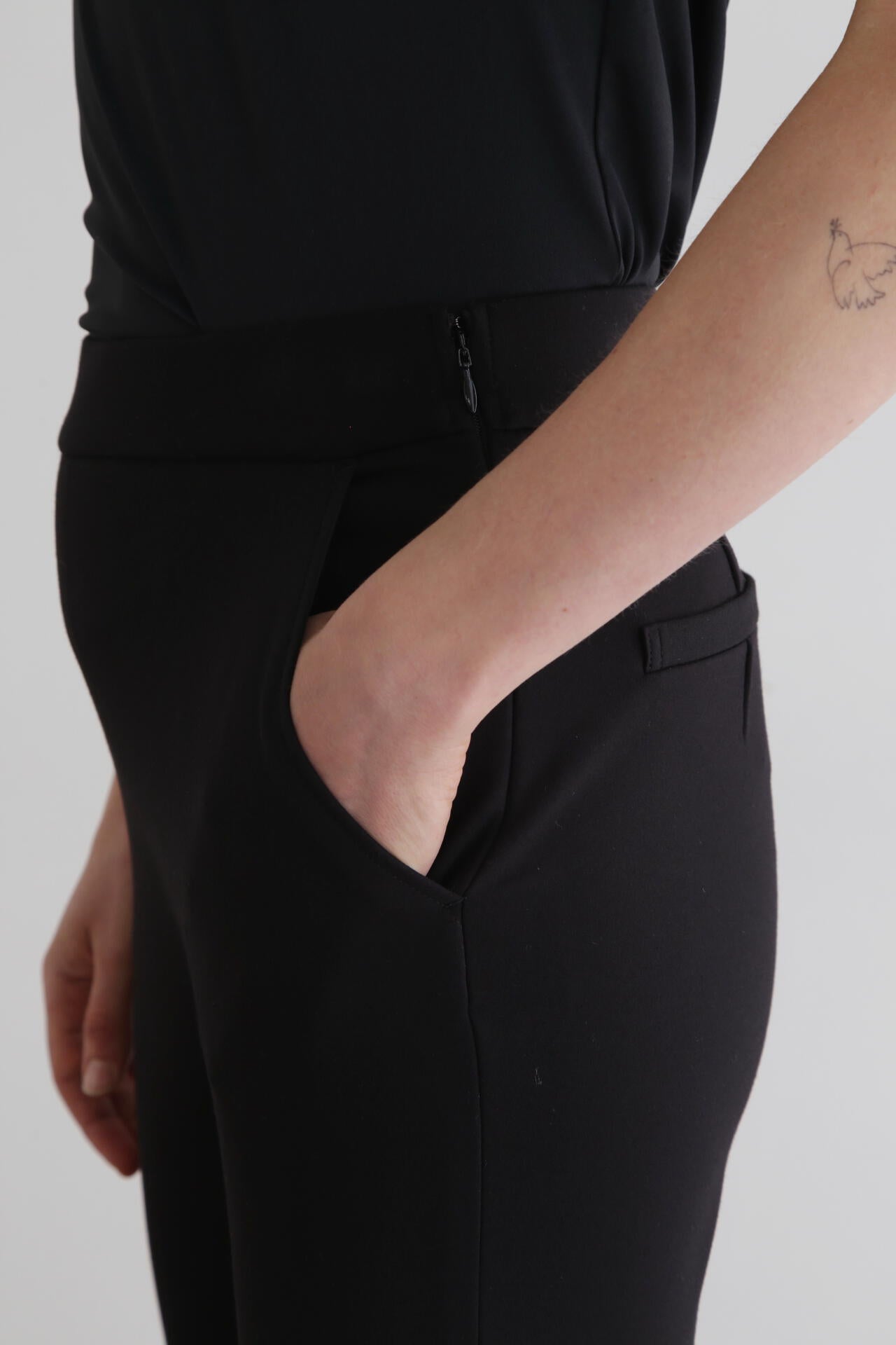 LE PHIL SPORTS》ストレッチサーモポンチパンツ | LE PHIL（ル フィル