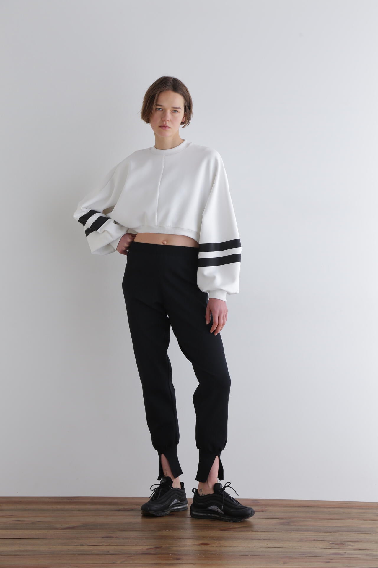 f012ac80-66c6-5bb3-821f-9b3b6abb3561_Image