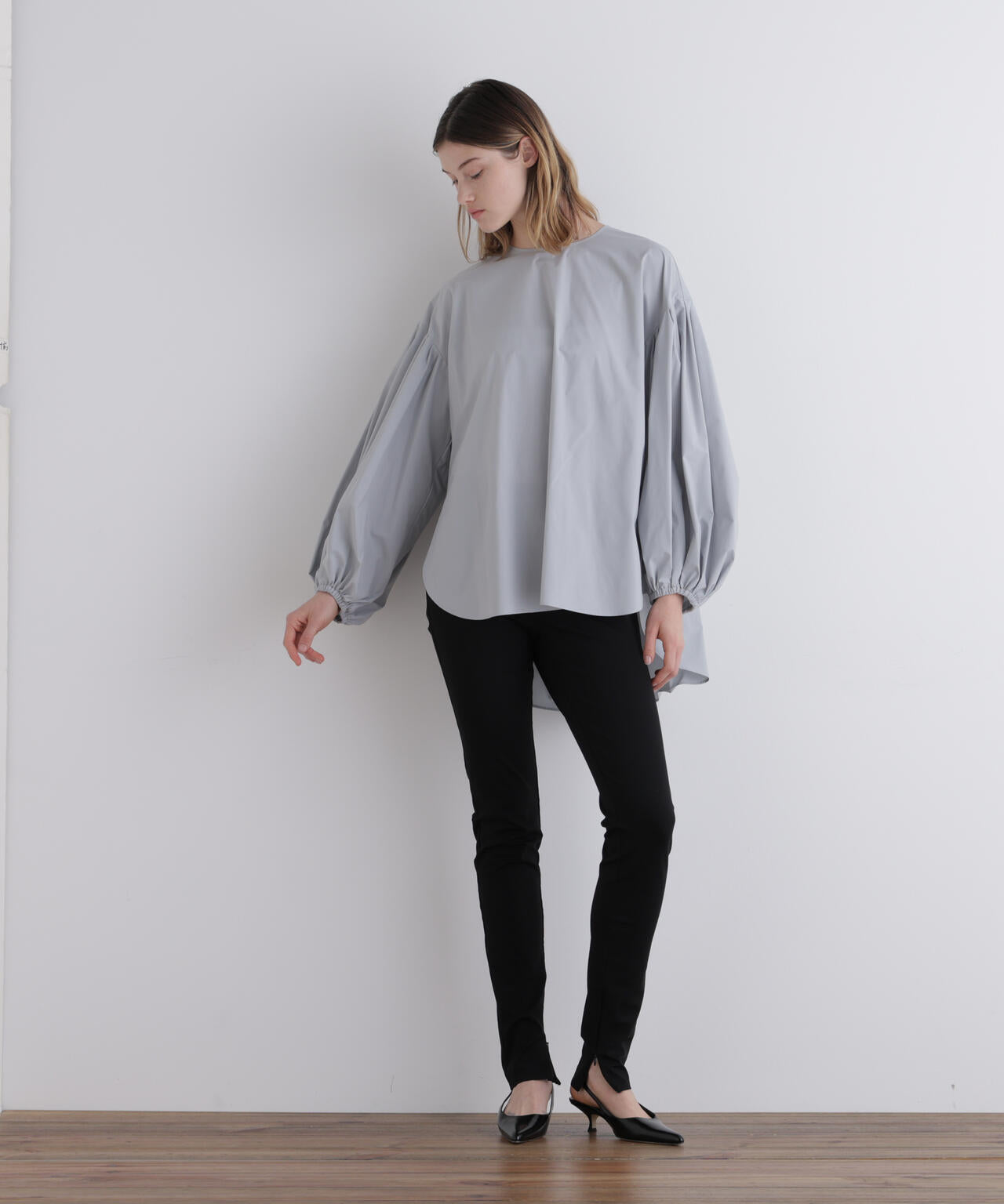 SOLOTEXギャザーブラウス