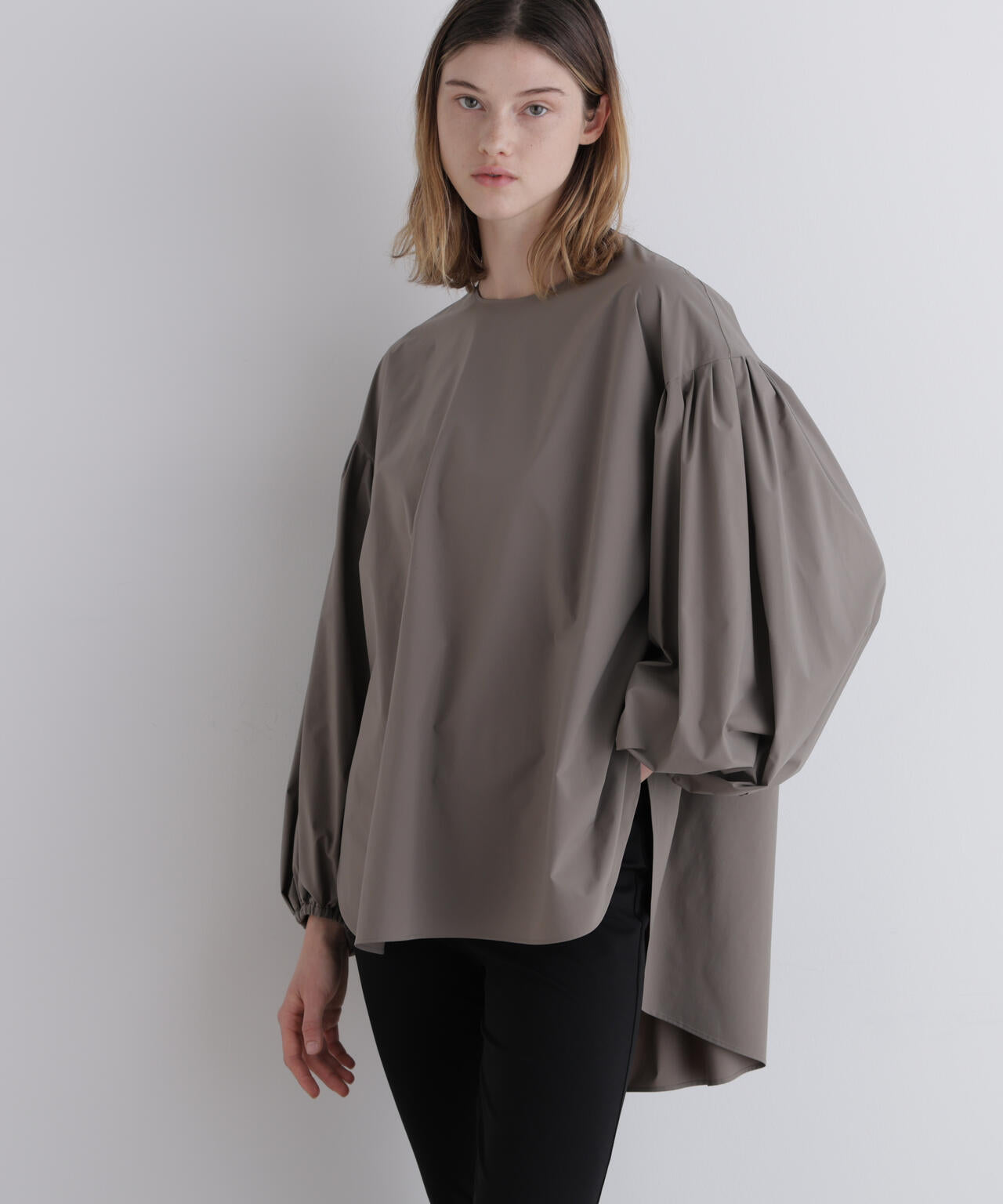 SOLOTEXギャザーブラウス
