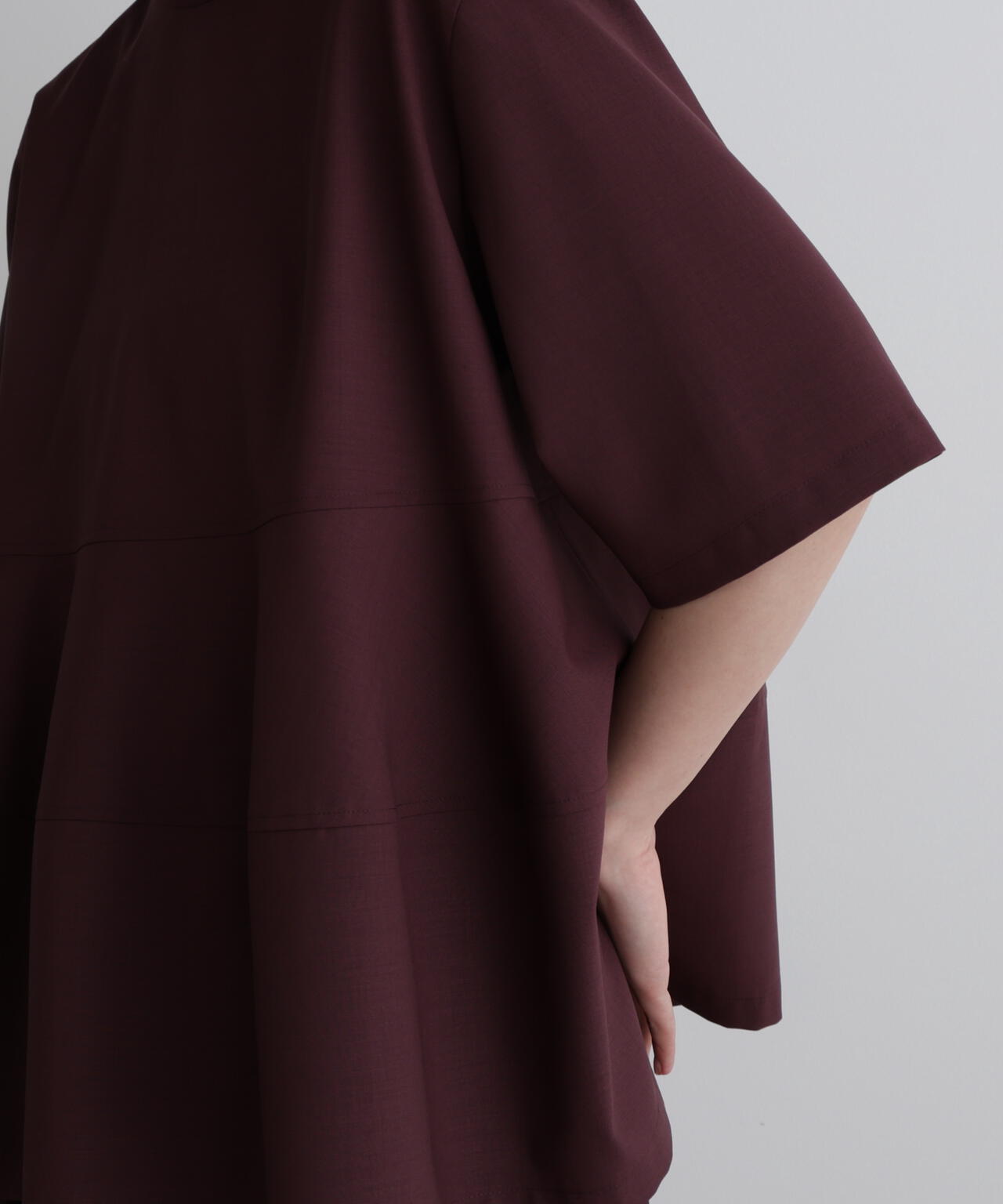 ドライウールハーフスリーブブラウス