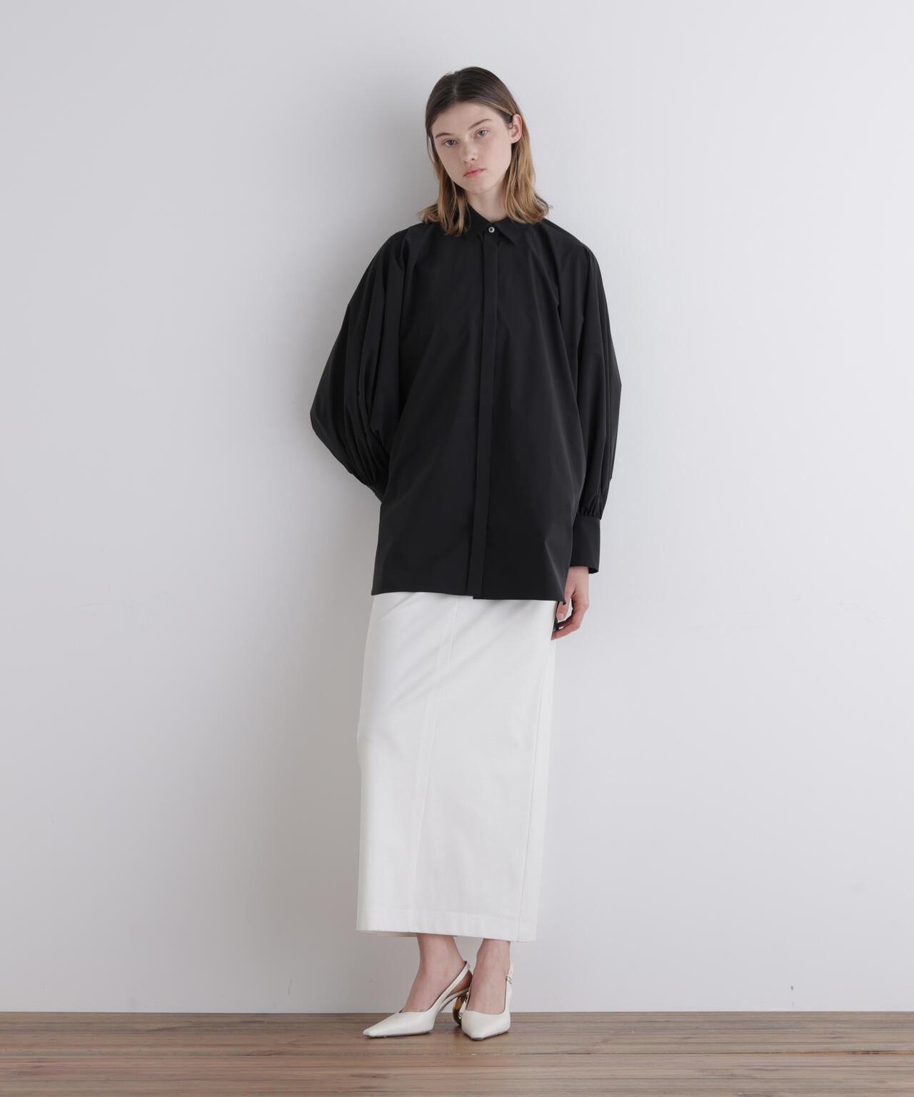 SOLOTEXブロードバックギャザーブラウス