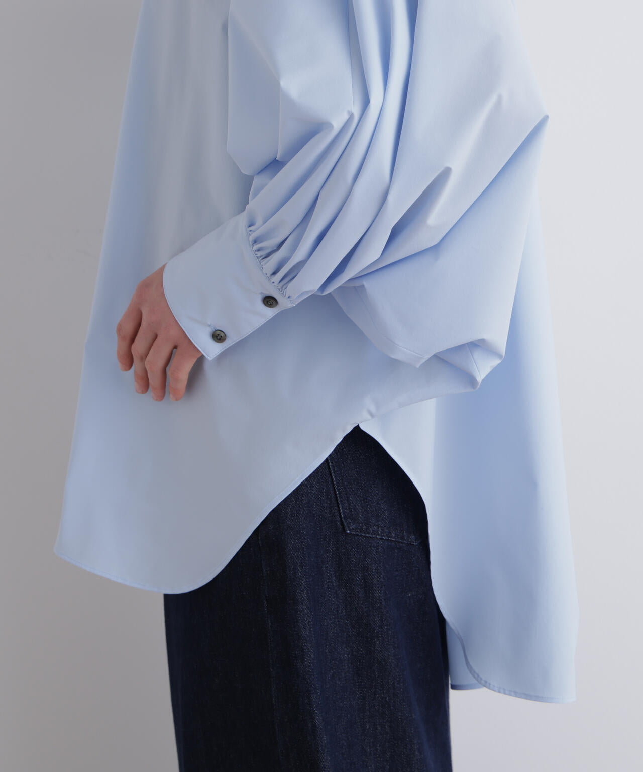 SOLOTEXブロードバックギャザーブラウス | LE PHIL（ル フィル