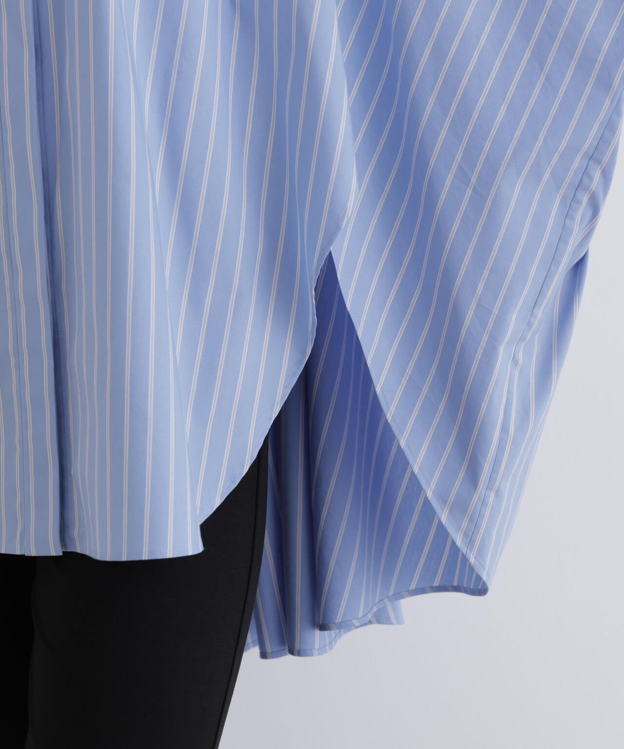 オーバーサイズロングカフスシャツ２