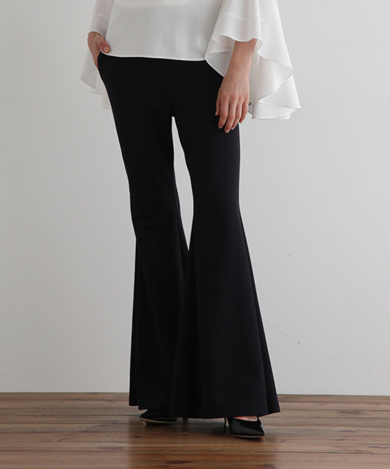 EC限定/00サイズ】ハイストレッチ裏起毛フレアパンツ | LE PHIL（ル