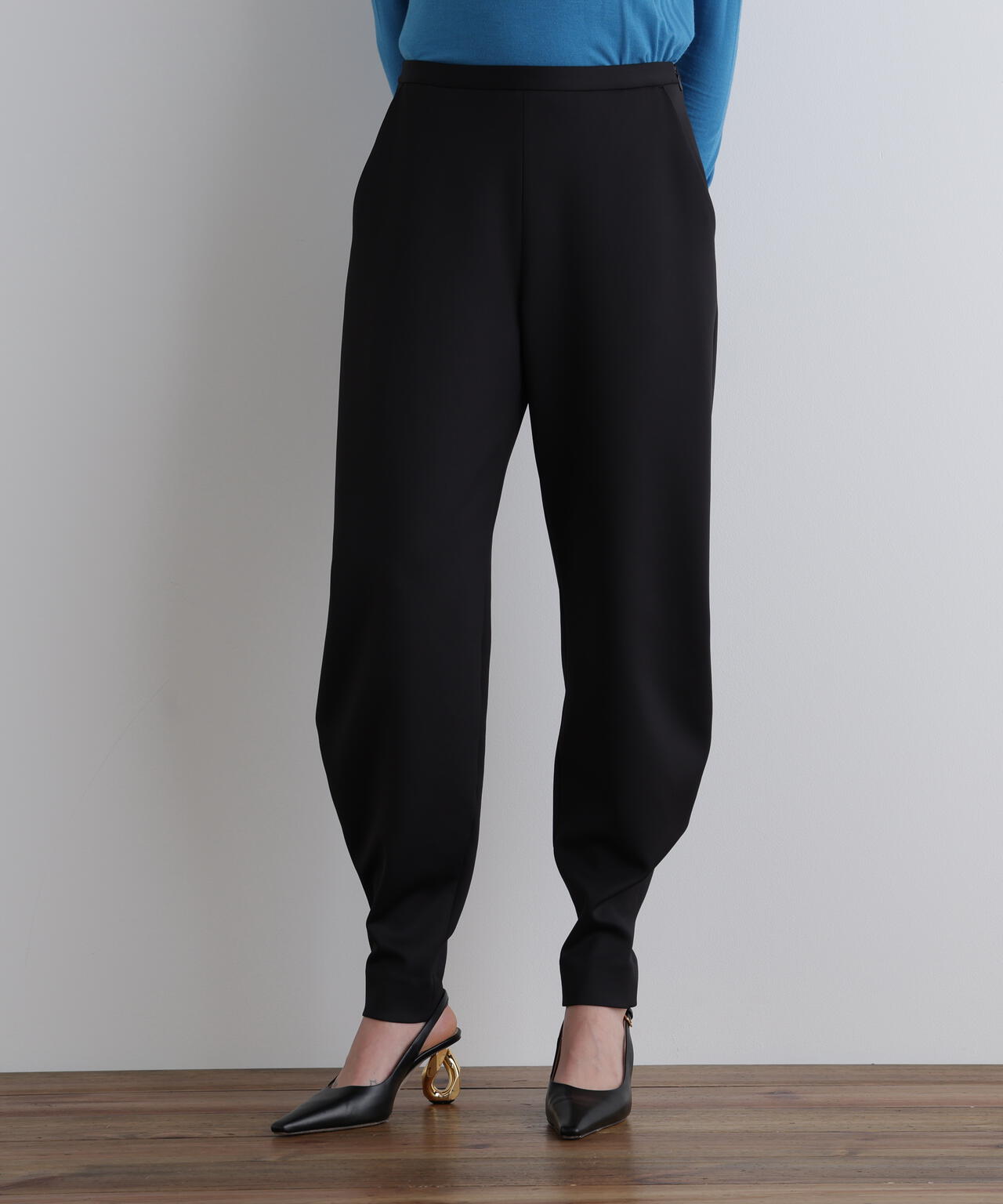 ライトダンボールバレルパンツ