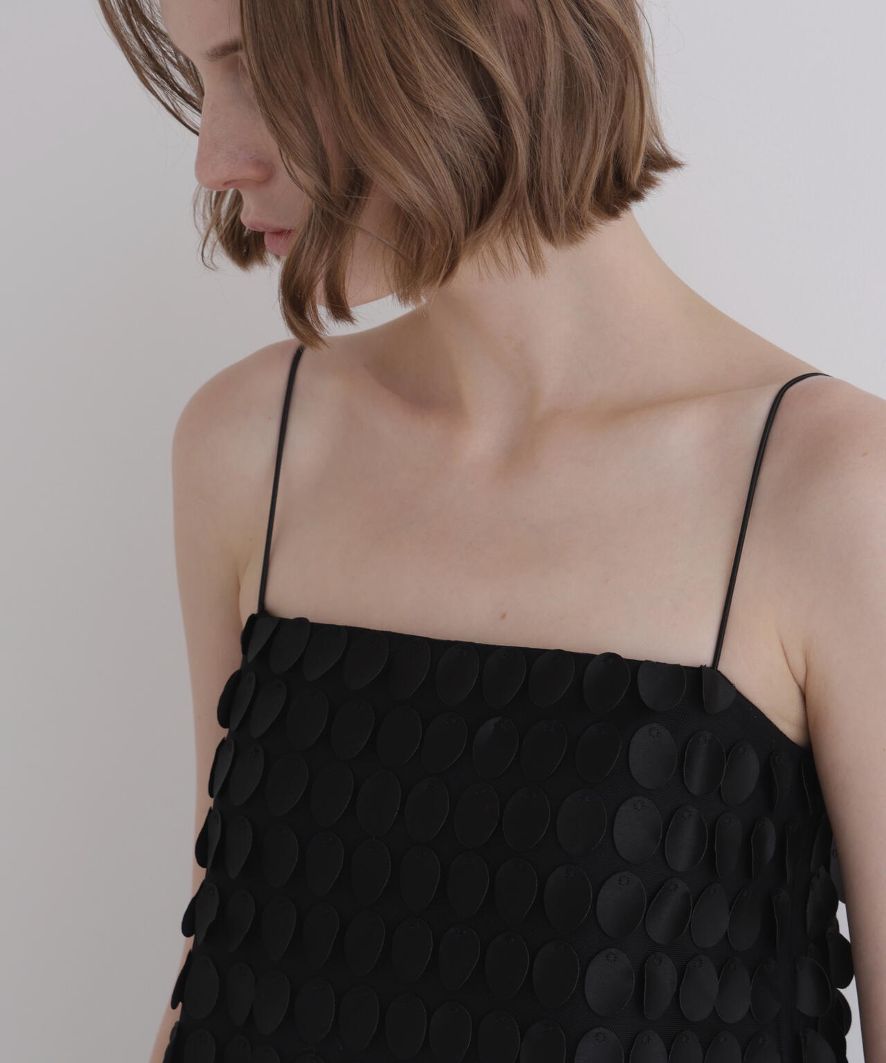 ドットエンブロイダリーレースカップインワンピース