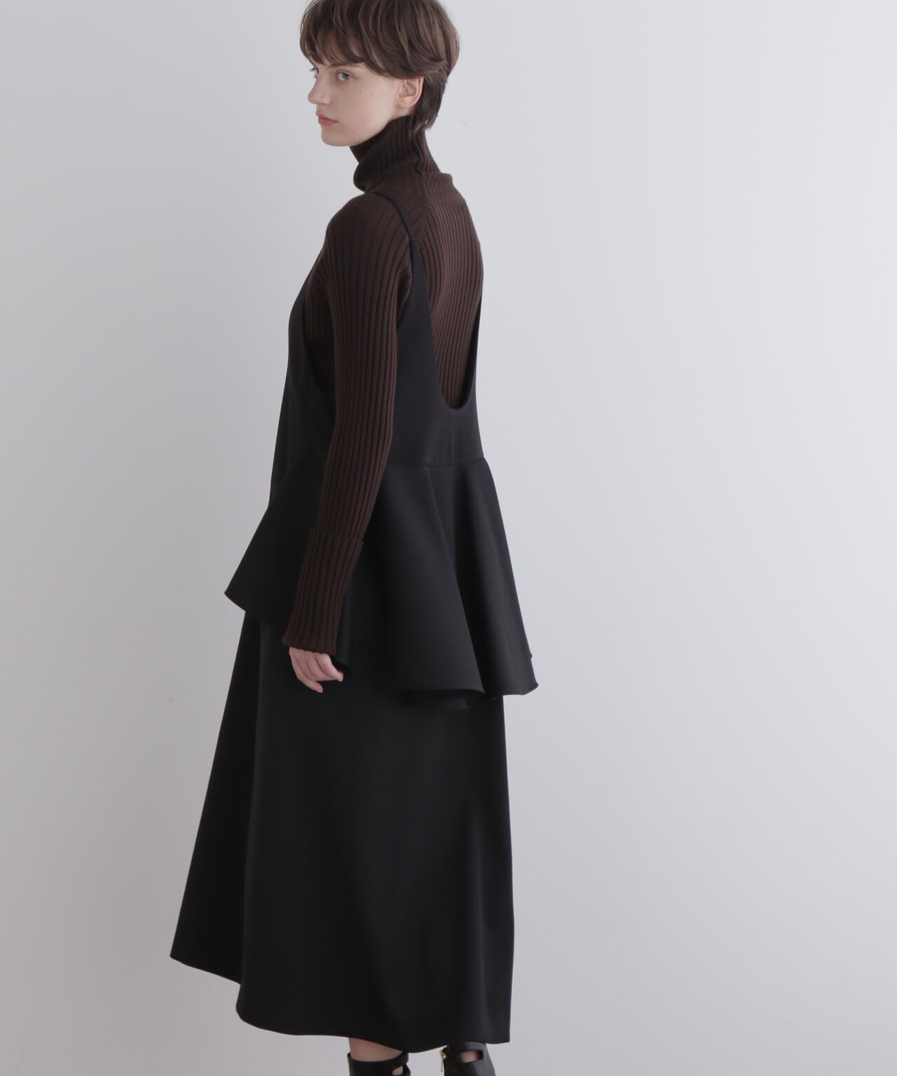 ライトダブルクロスペプラムキャミワンピース