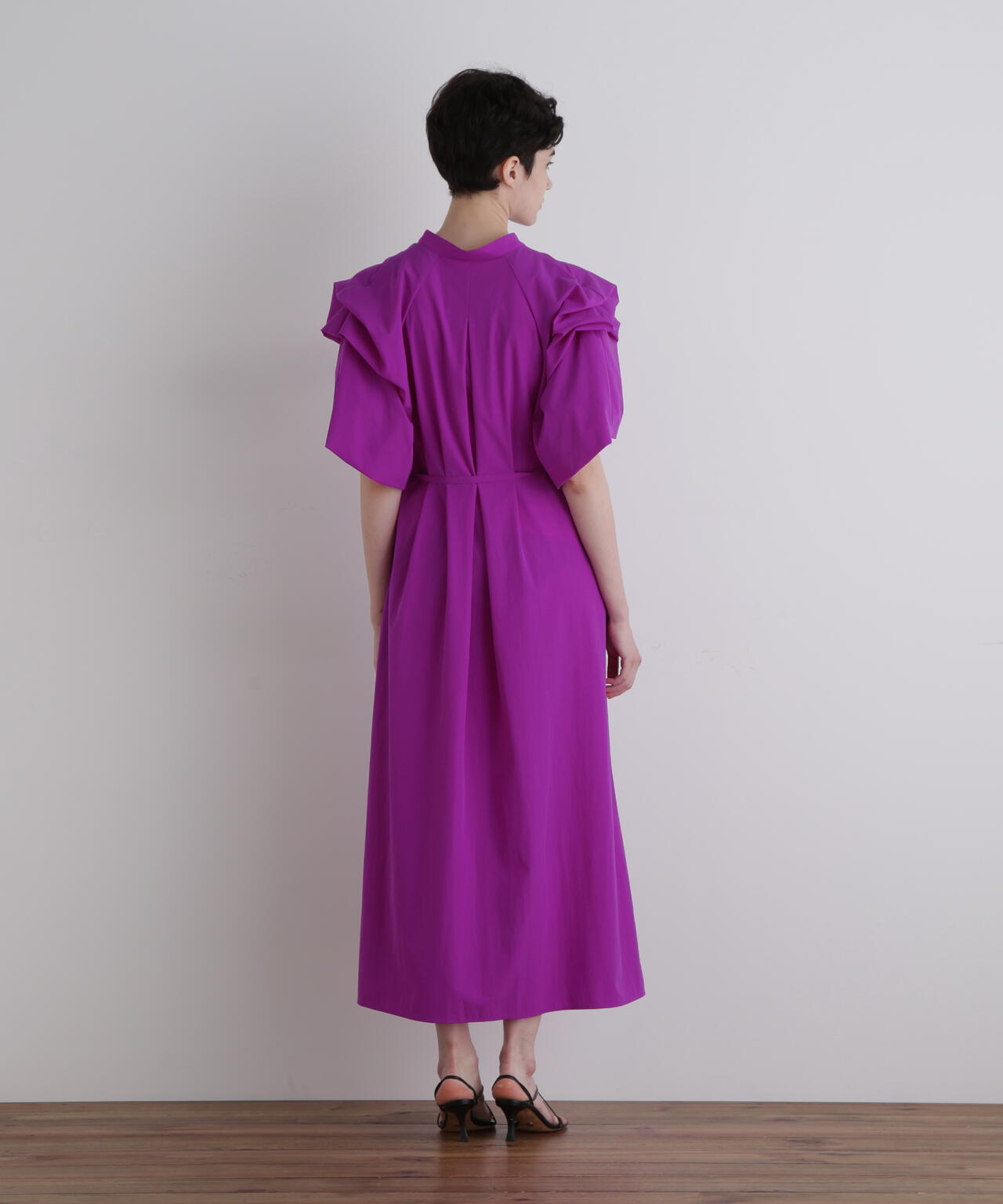 ナイロンストレッチワンピース