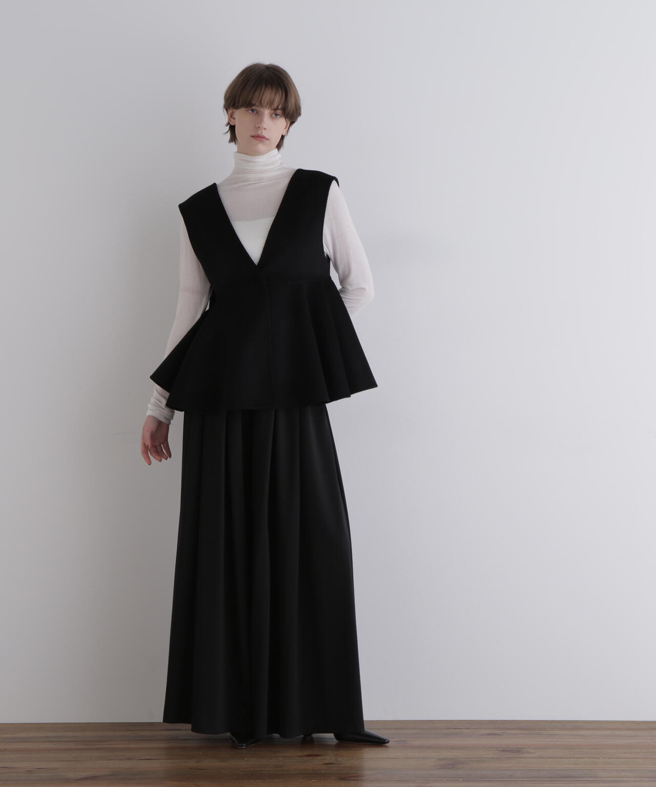 LE PHIL ブラック　ジレ LE PHIL(ル フィル)｜ソフトウールリバージレ/ブラック の通販