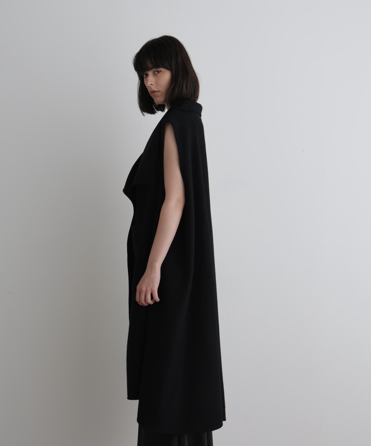 ソフトウールリバーオーバーサイズロングジレ | LE PHIL（ル フィル