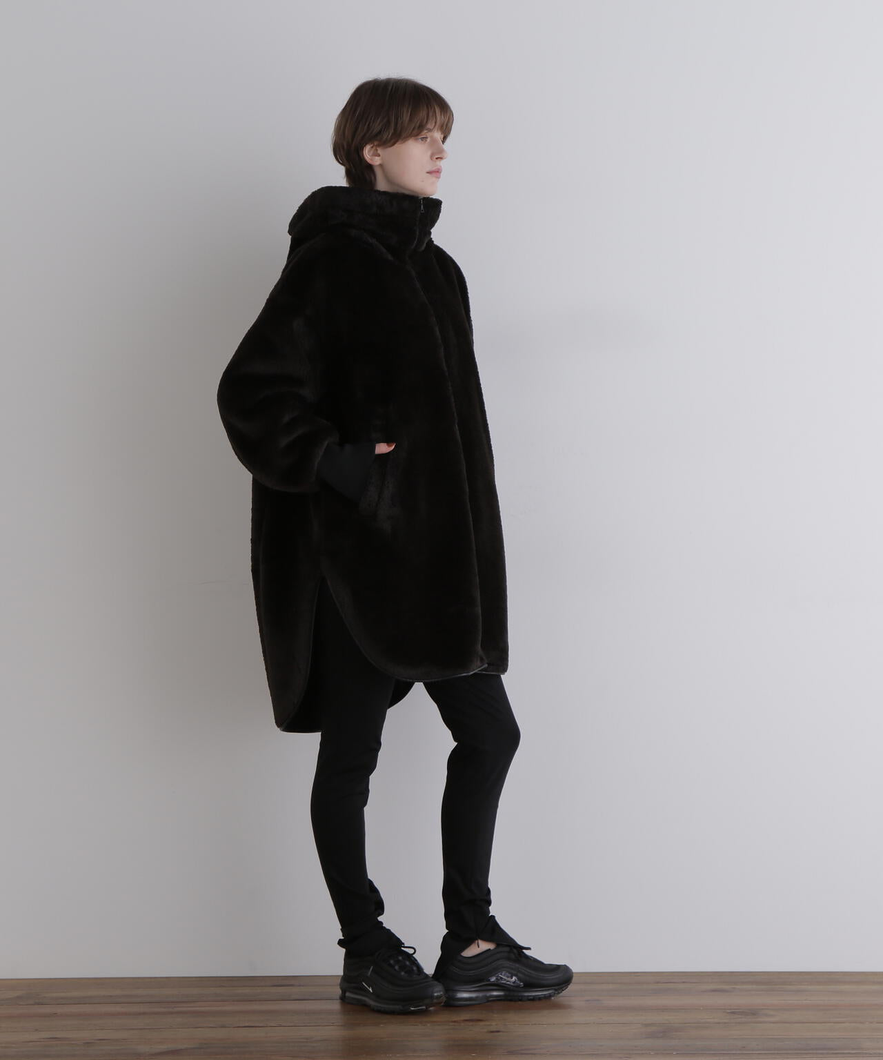 LE PHIL SPORTS》フェイクファーフードジャケット | LE PHIL（ル