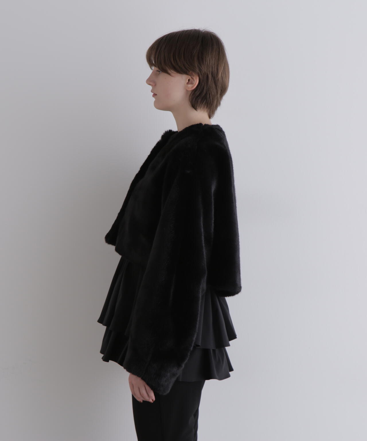 フェイクファーショートジャケット