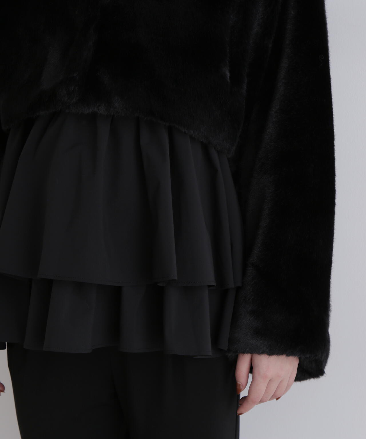 フェイクファーショートジャケット