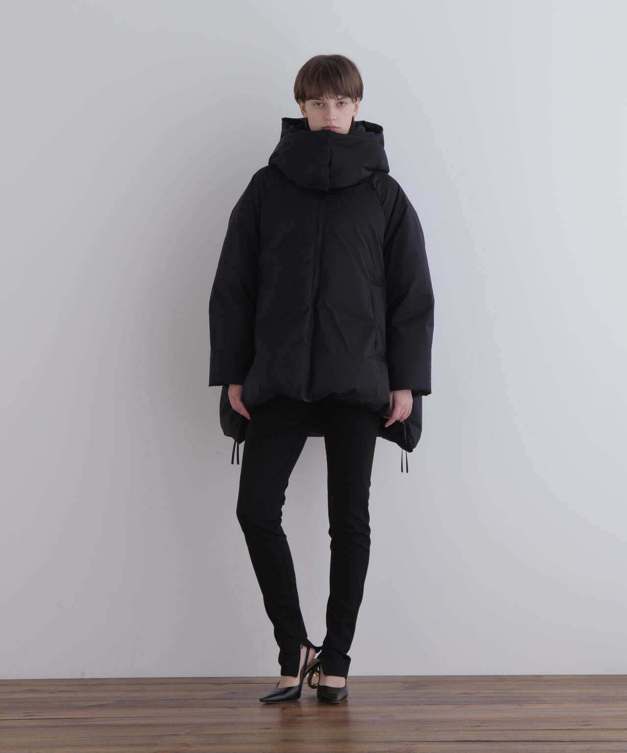 テントラインダウンジャケット