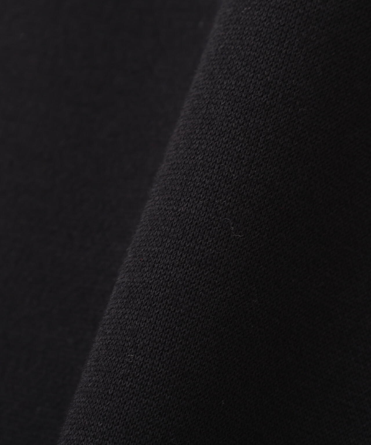 《LE PHIL SPORTS》テックダンボールノースリフーディ