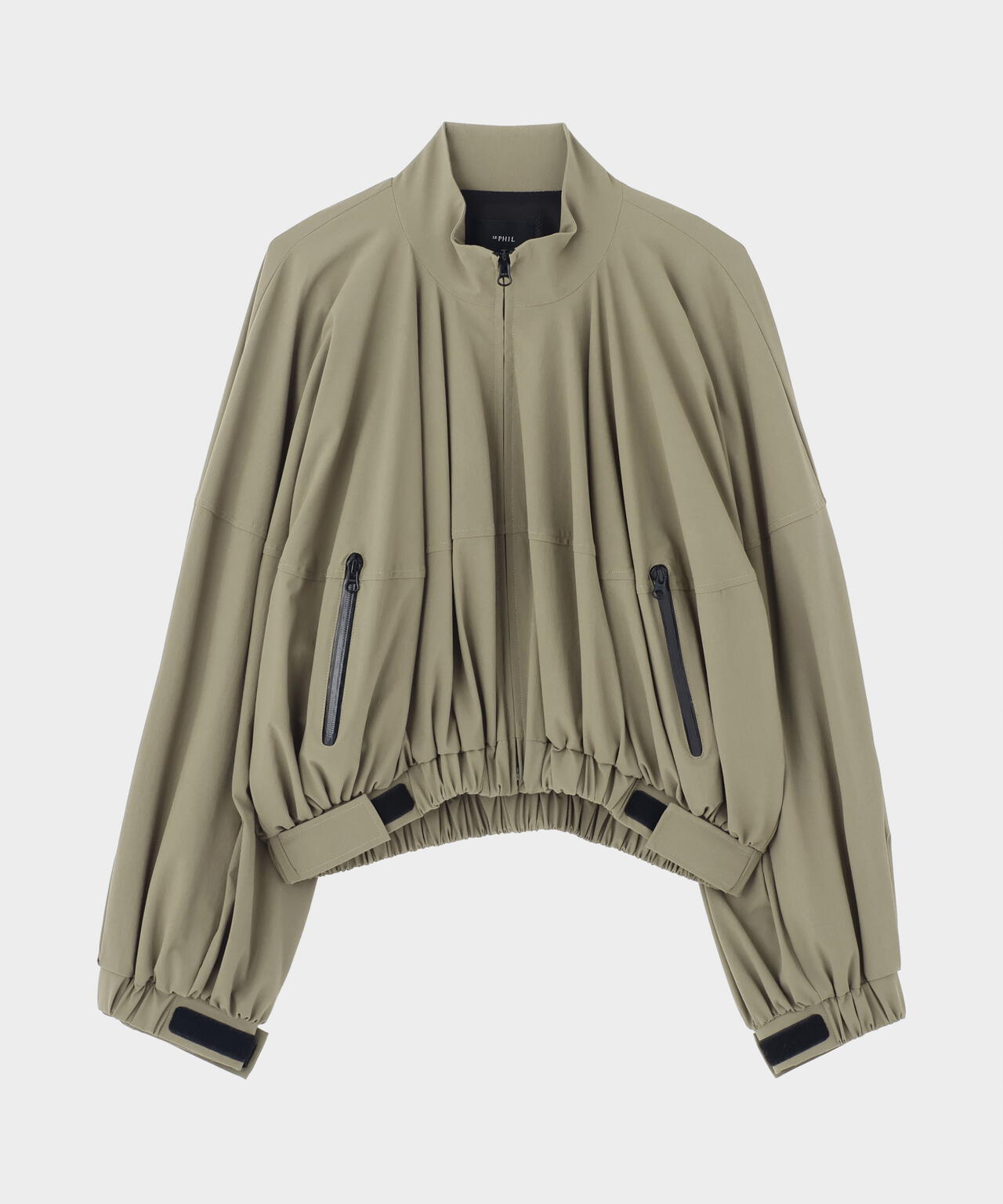 《LE PHIL SPORTS》ナイロンショート丈ブルゾン