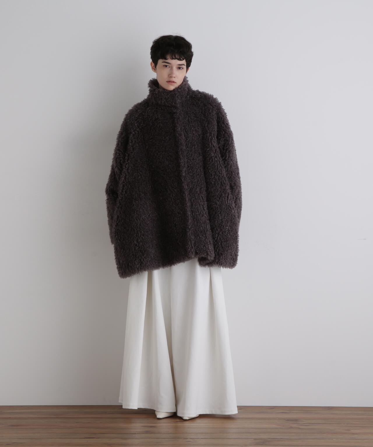 ダブルニードルファーコート