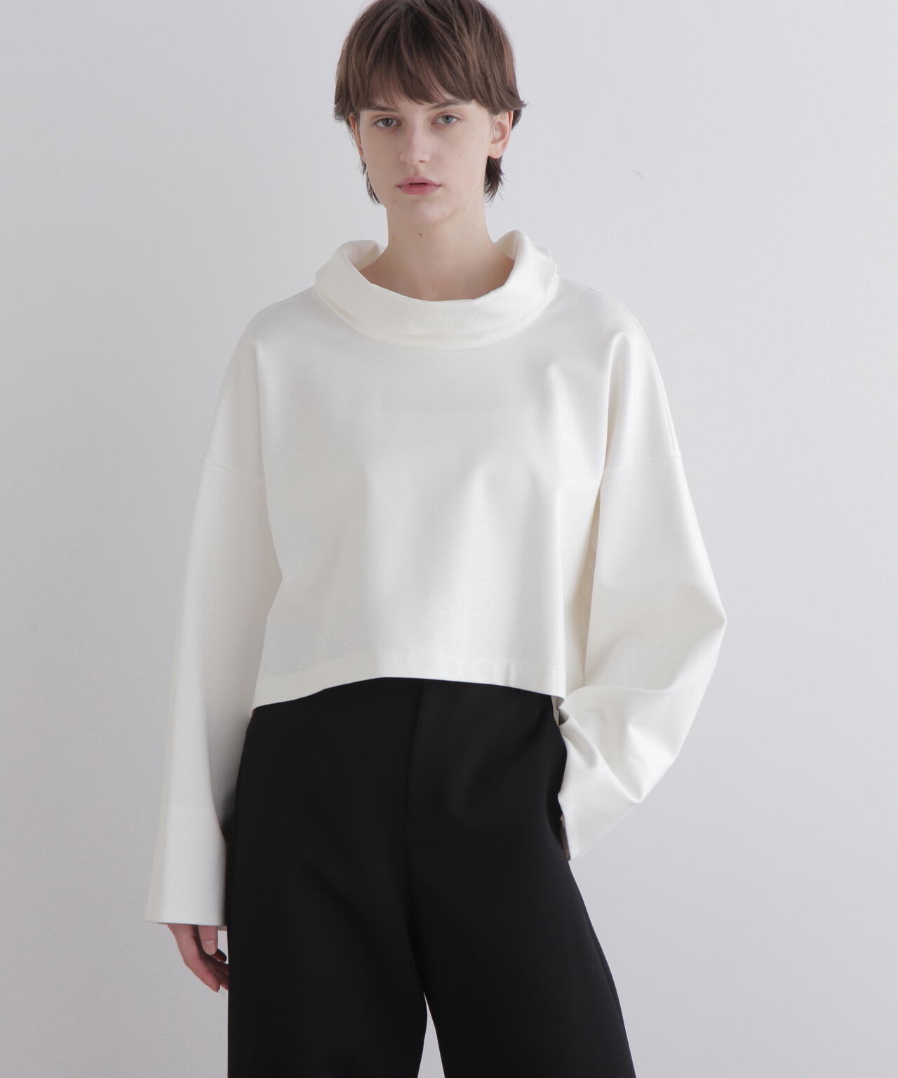 ハイネッククロプドプルオーバー | LE PHIL（ル フィル） ｜【公式