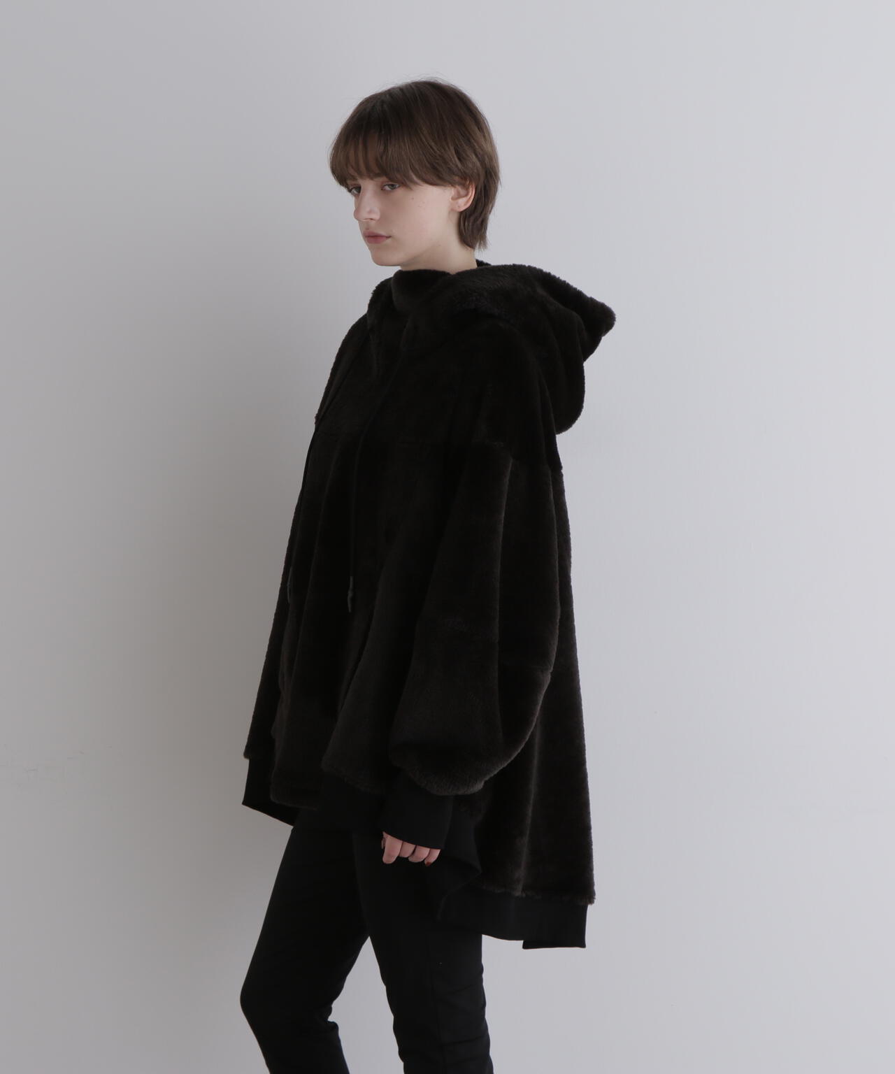 《LE PHIL SPORTS》フェイクファービッグフーディー