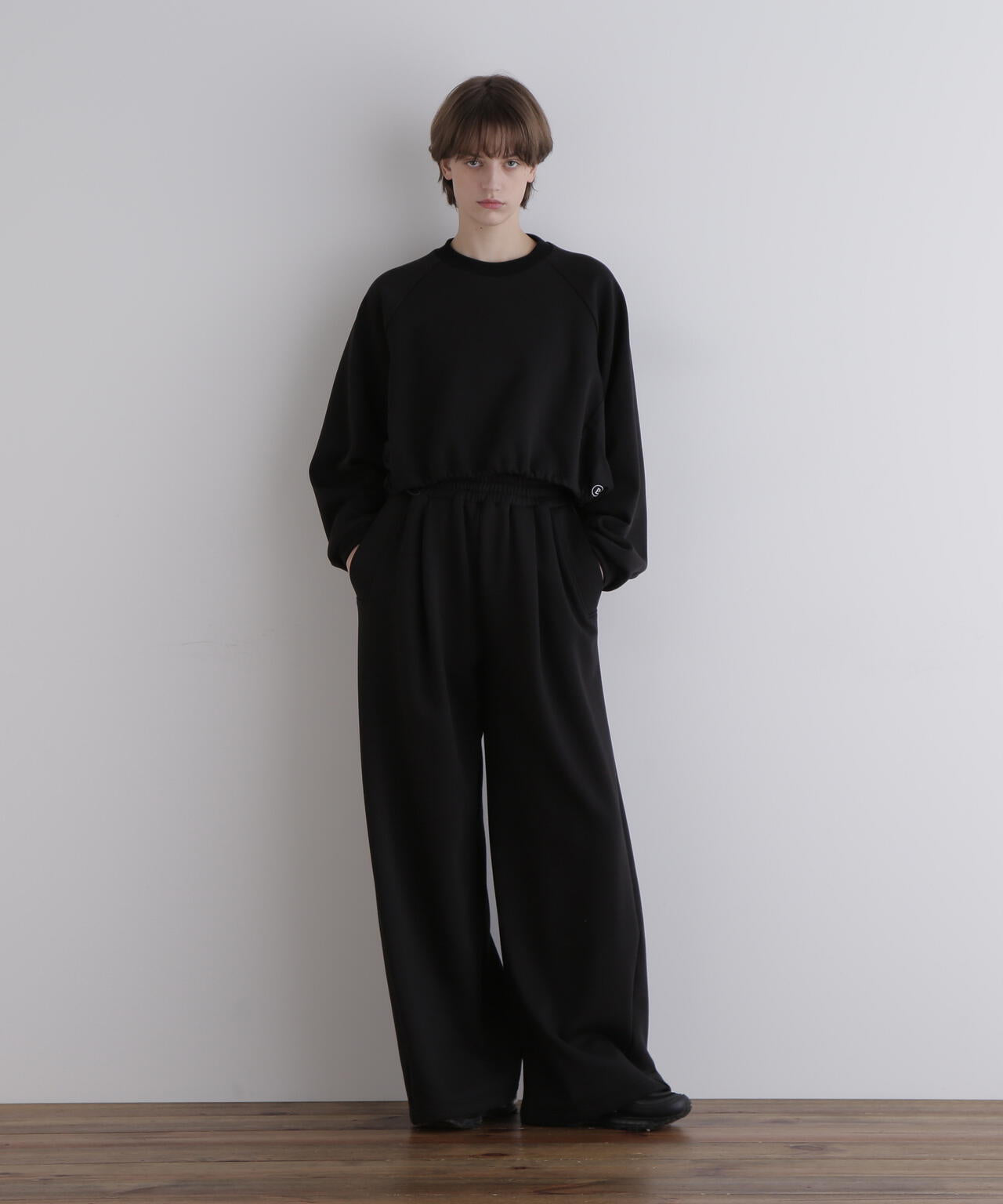 《LE PHIL SPORTS》バック裏毛コンビショートプルオーバー