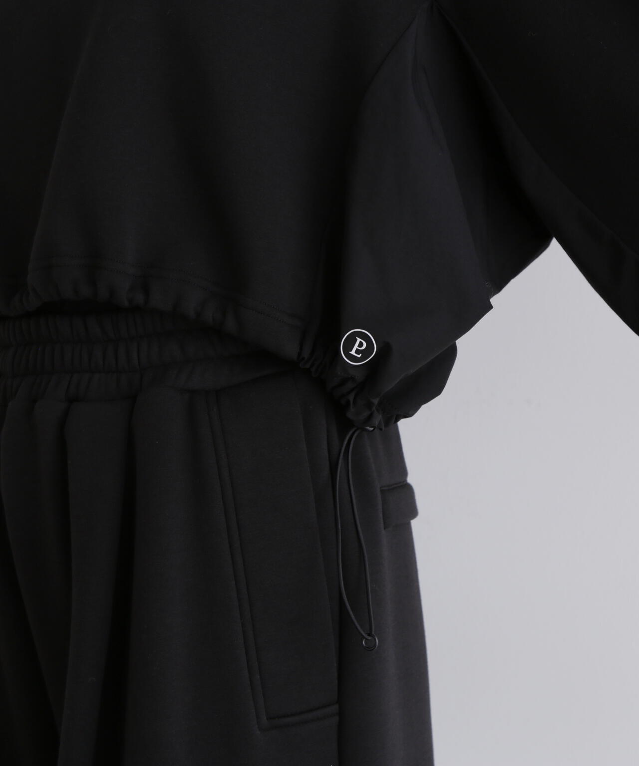 《LE PHIL SPORTS》バック裏毛コンビショートプルオーバー