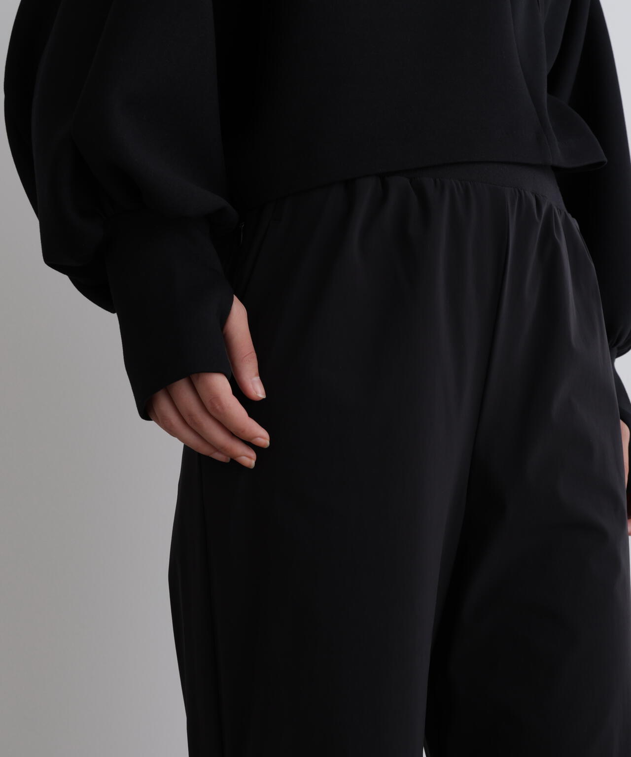 LE PHIL SPORTS》ライトダンボールショート丈プルオーバー | LE PHIL