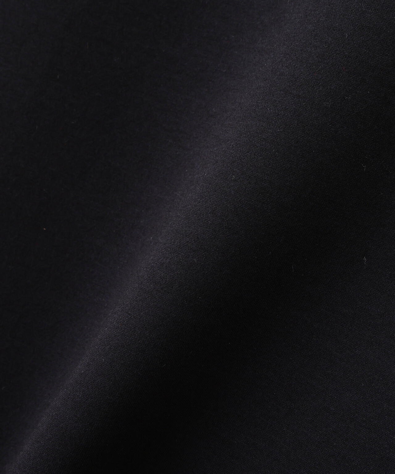 《LE PHIL SPORTS》ライトダンボールレタードプルオーバー