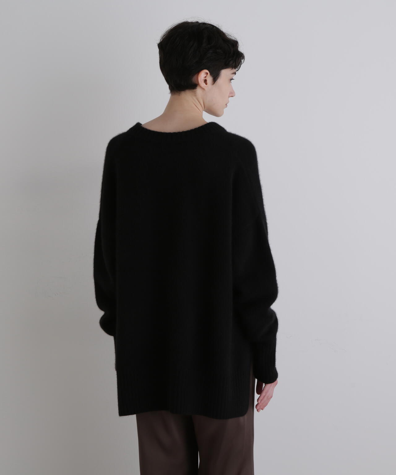 ＦＯＸ混Ｖネックニット