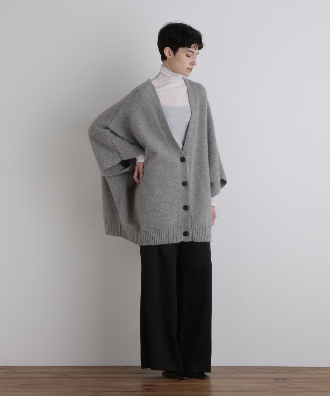 ルフィル☆ニット FOX混Vネックニット | LE PHIL（ル フィル） ｜【公式】通販