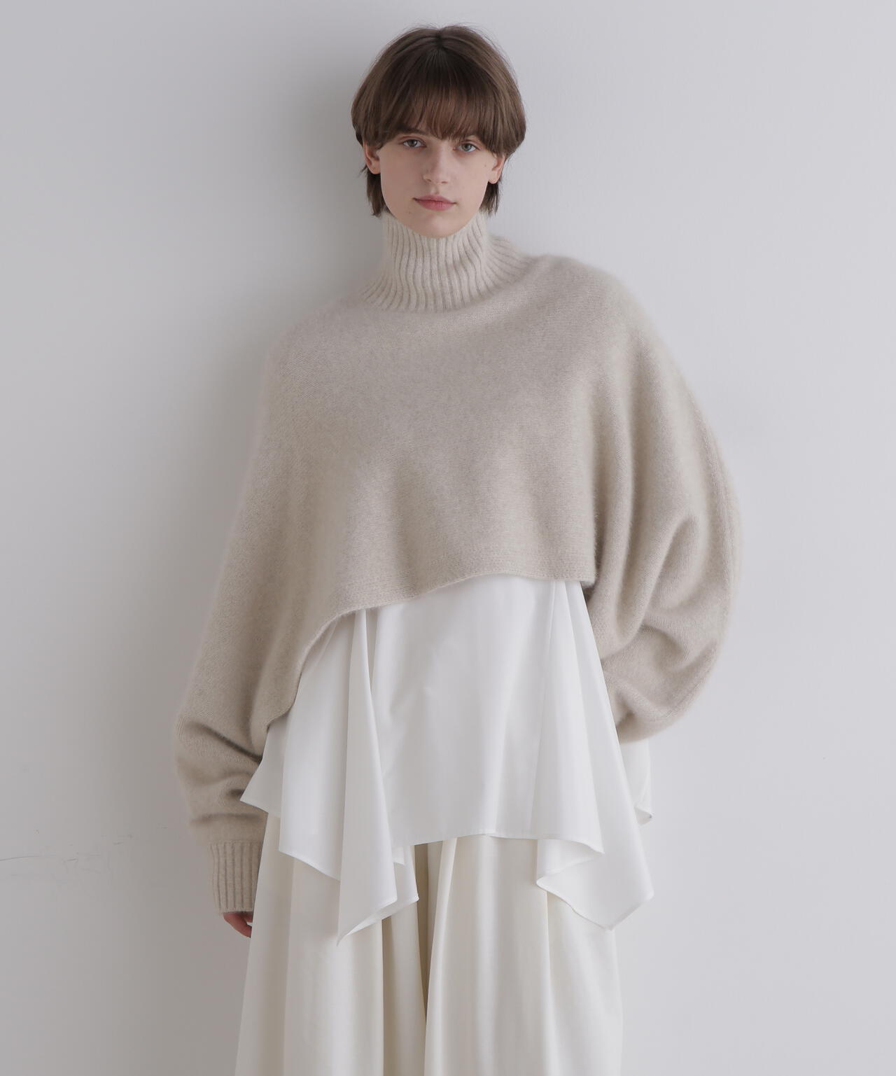 フォックス混ハイネックニット