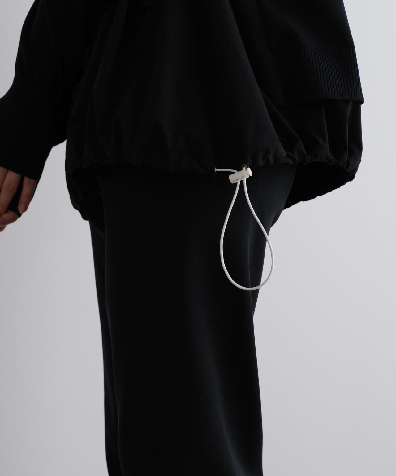 《LE PHIL SPORTS》テックレイヤードニット