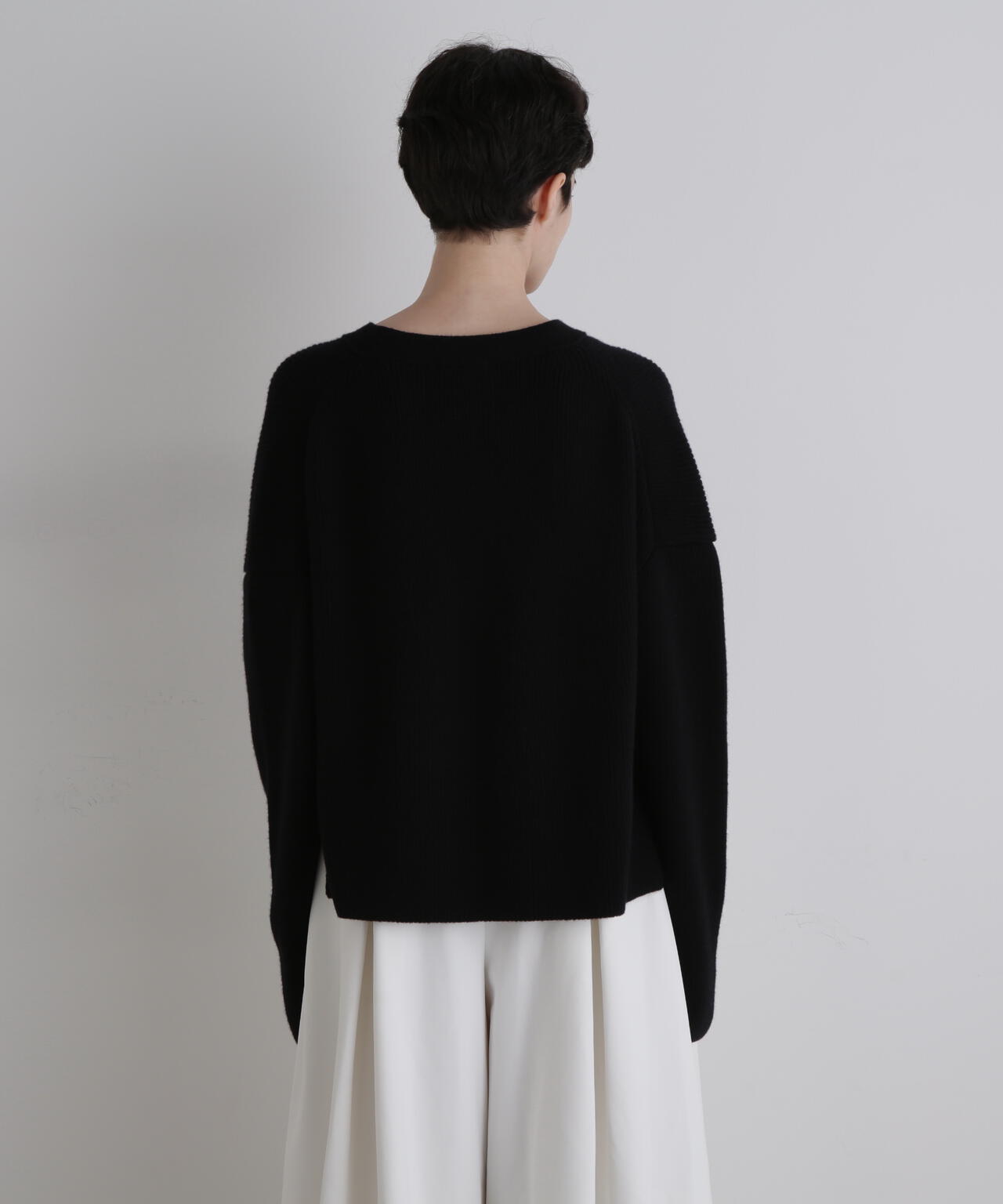 ウールコンパクトカーディガン