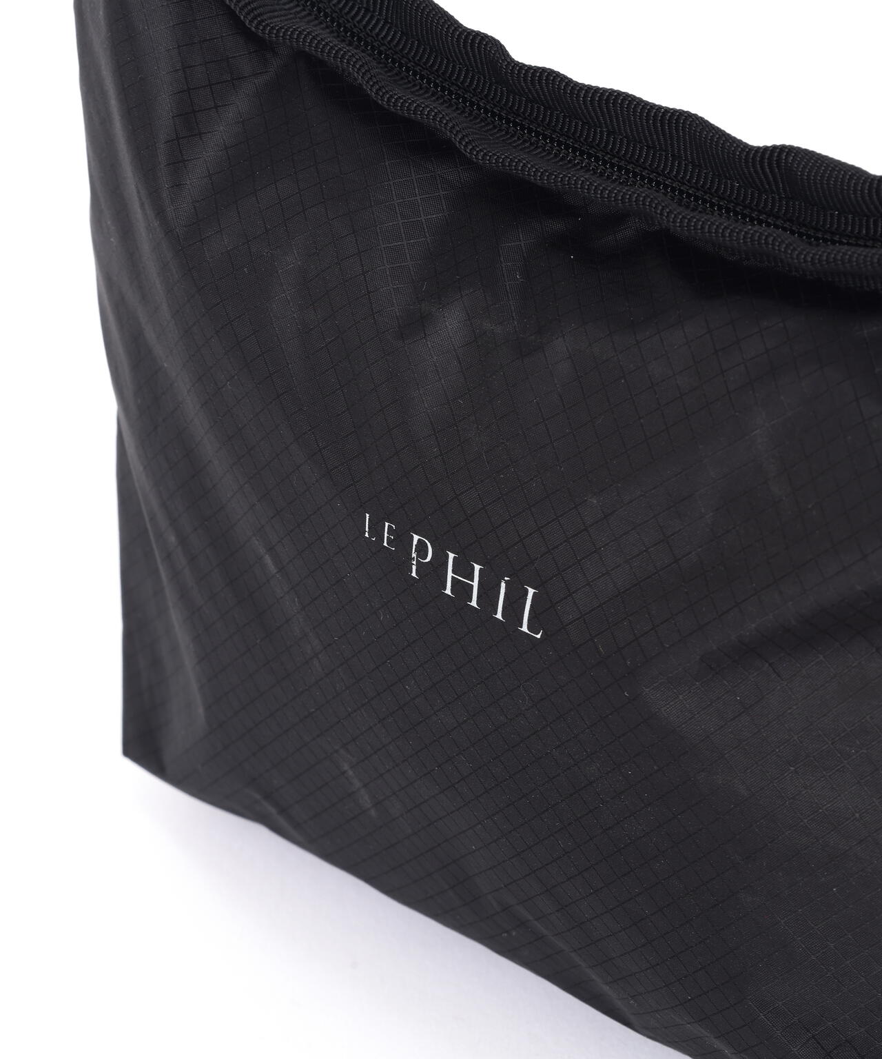 《LE PHIL SPORTS》ライトタフタサコッシュ