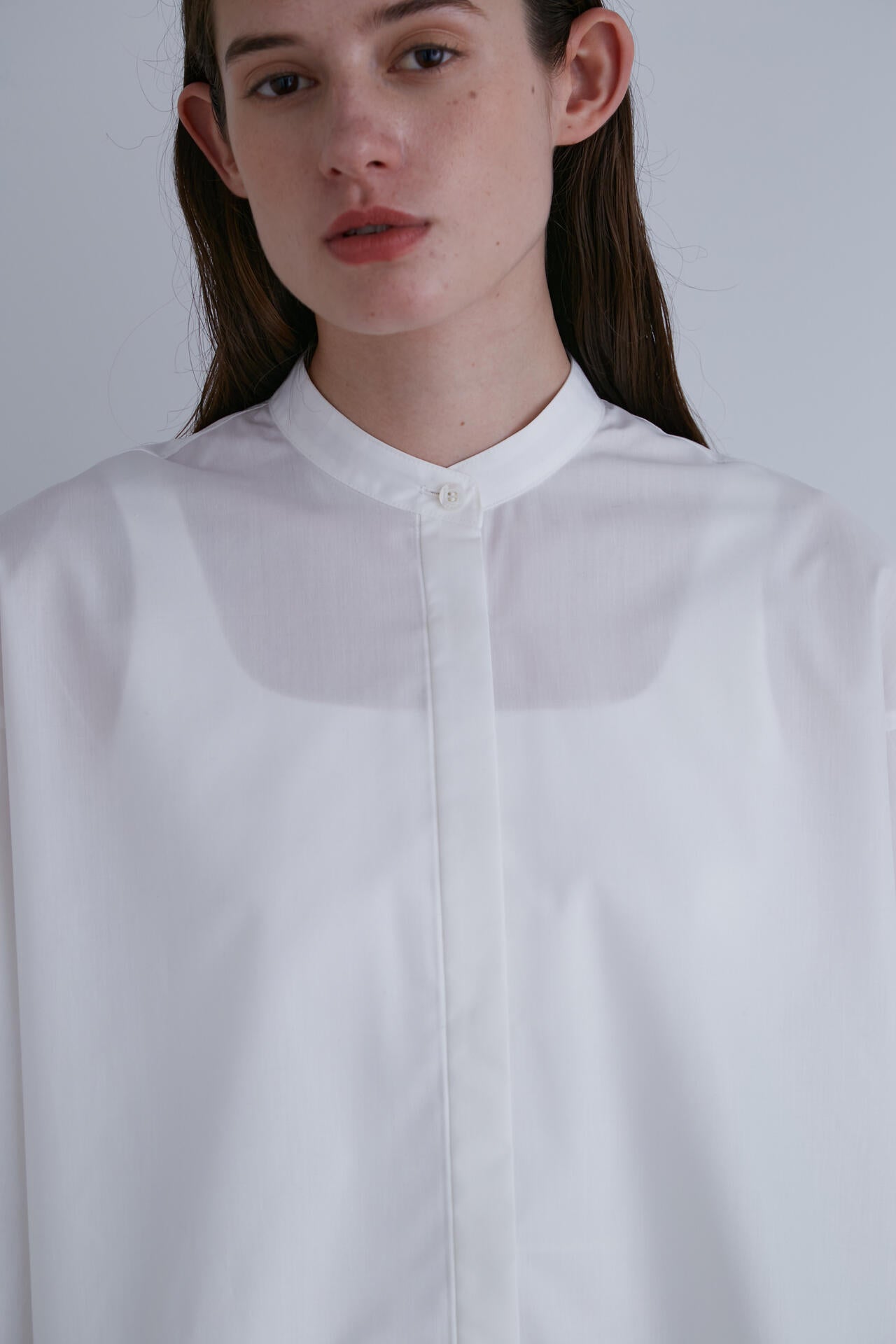 ショートタイプライターギャザーブラウス | LE PHIL（ル フィル