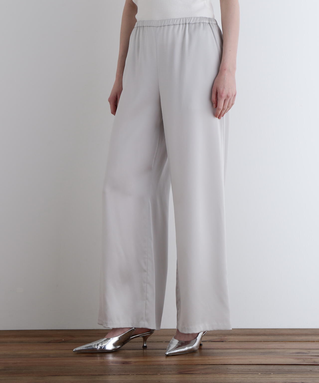 クラシックサテンパンツ