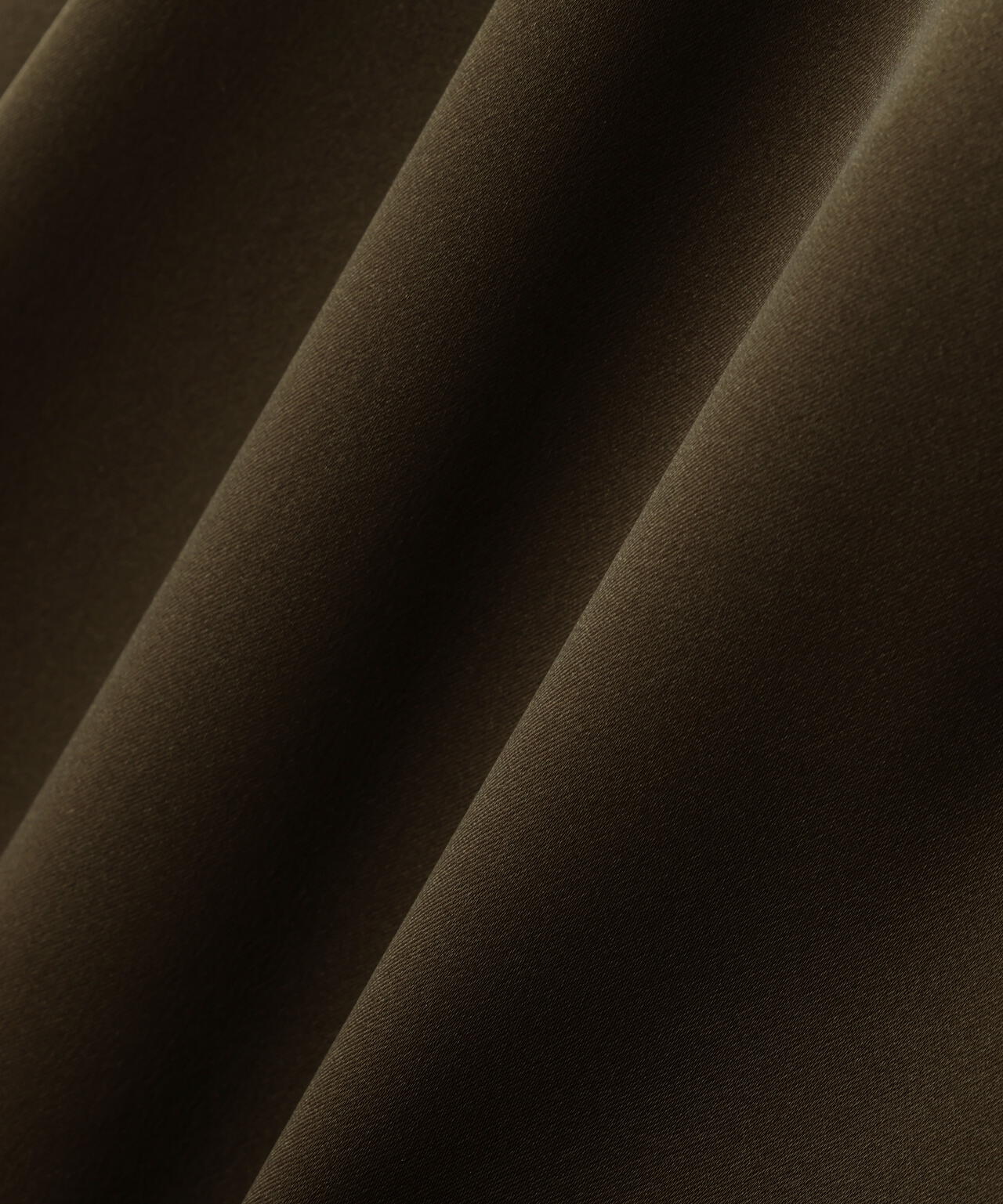 クラシックサテンパンツ