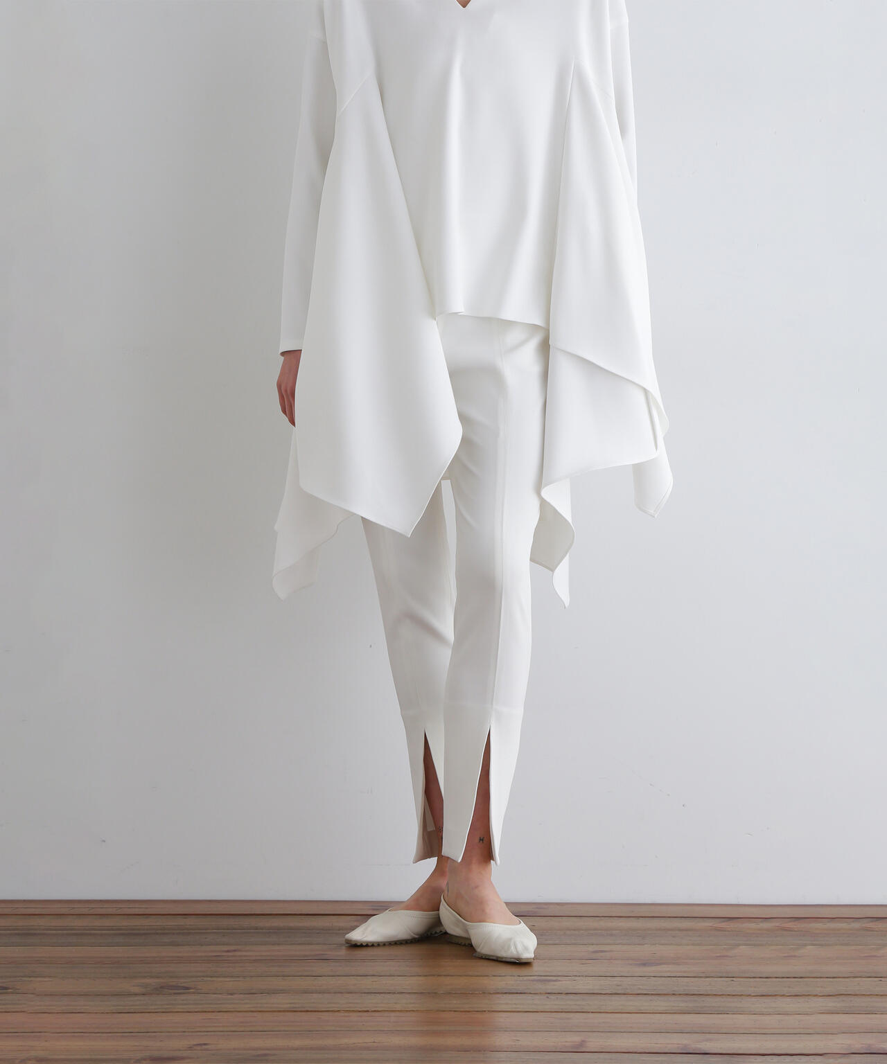 b49e5d30-fe64-5dde-a763-7d729dabc9f8_Image