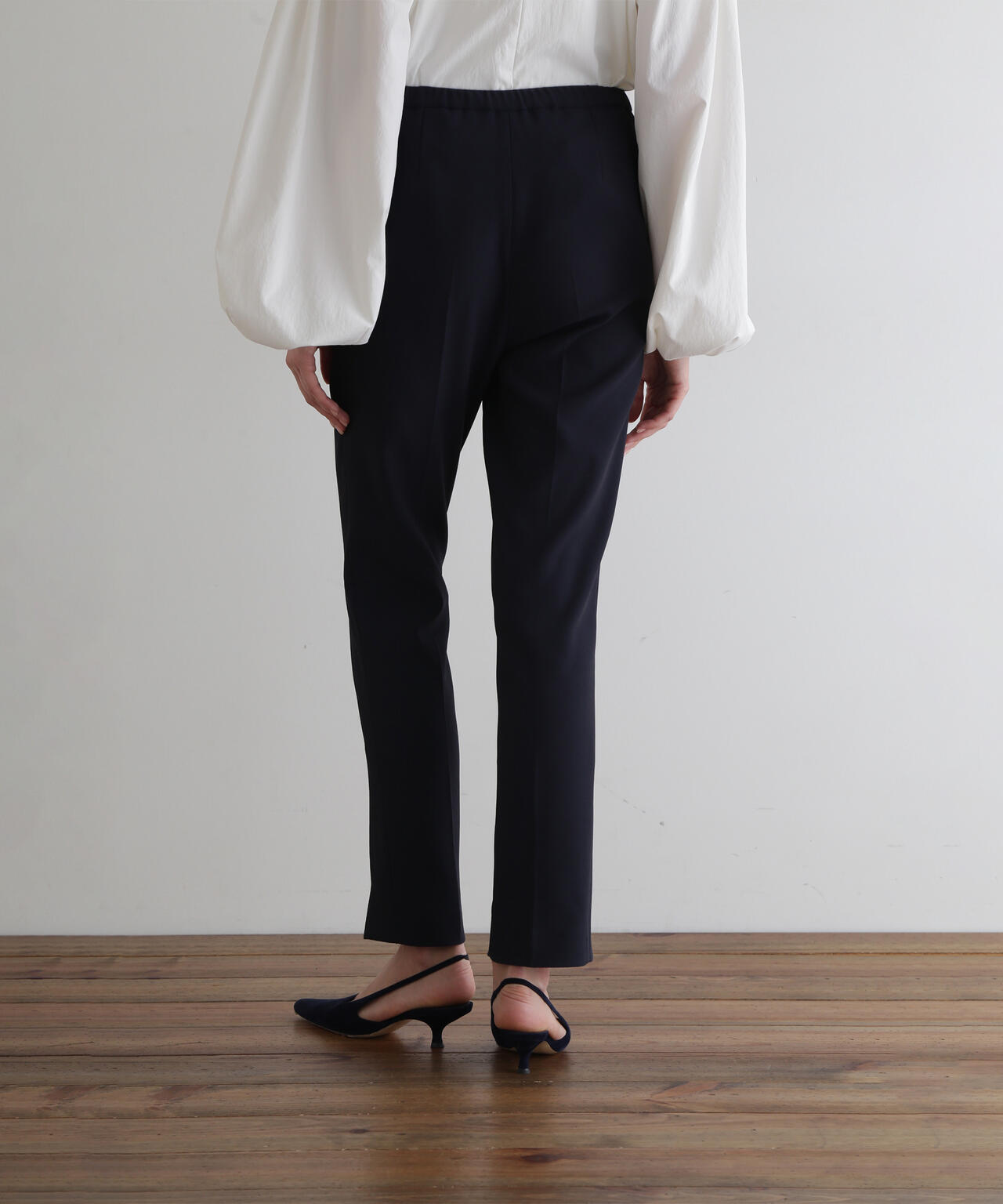 b6283cfb-4f0d-5650-bcdb-e997352ae32d_Image