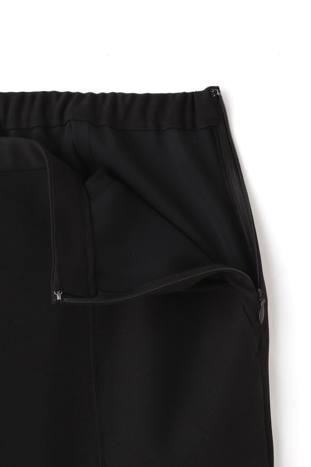 パンツ 「EC限定」2WAYツイルフロントスリットパンツ（＋5cm丈） EC限定】2WAYツイルフロントスリットパンツ（＋5cm丈） | LE PHIL（ル