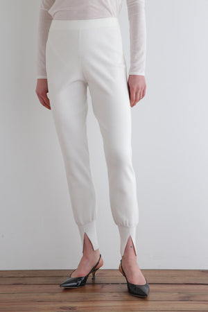 f2bb6c97-2ec6-5dad-8862-e2cefc94d16e_Image