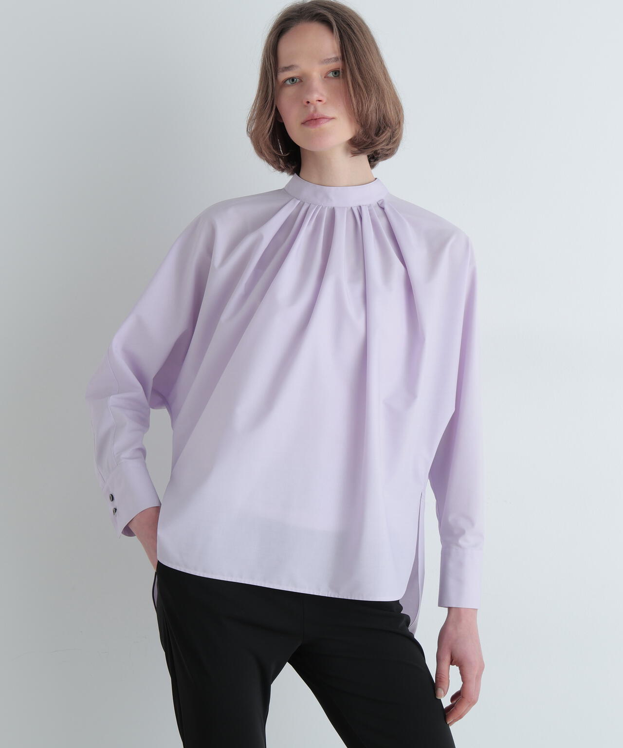 タイプライターバックボタンブラウス | LE PHIL（ル フィル） ｜【公式