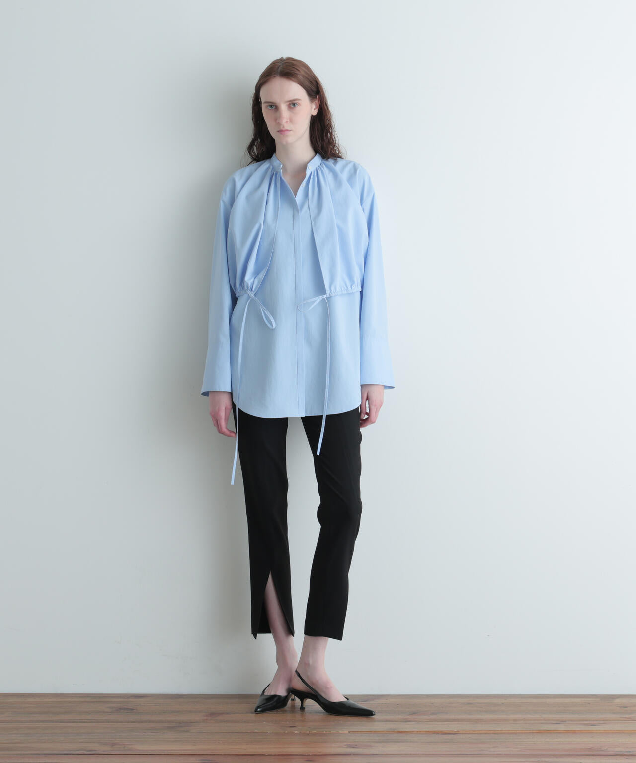 ケープカフスブラウス