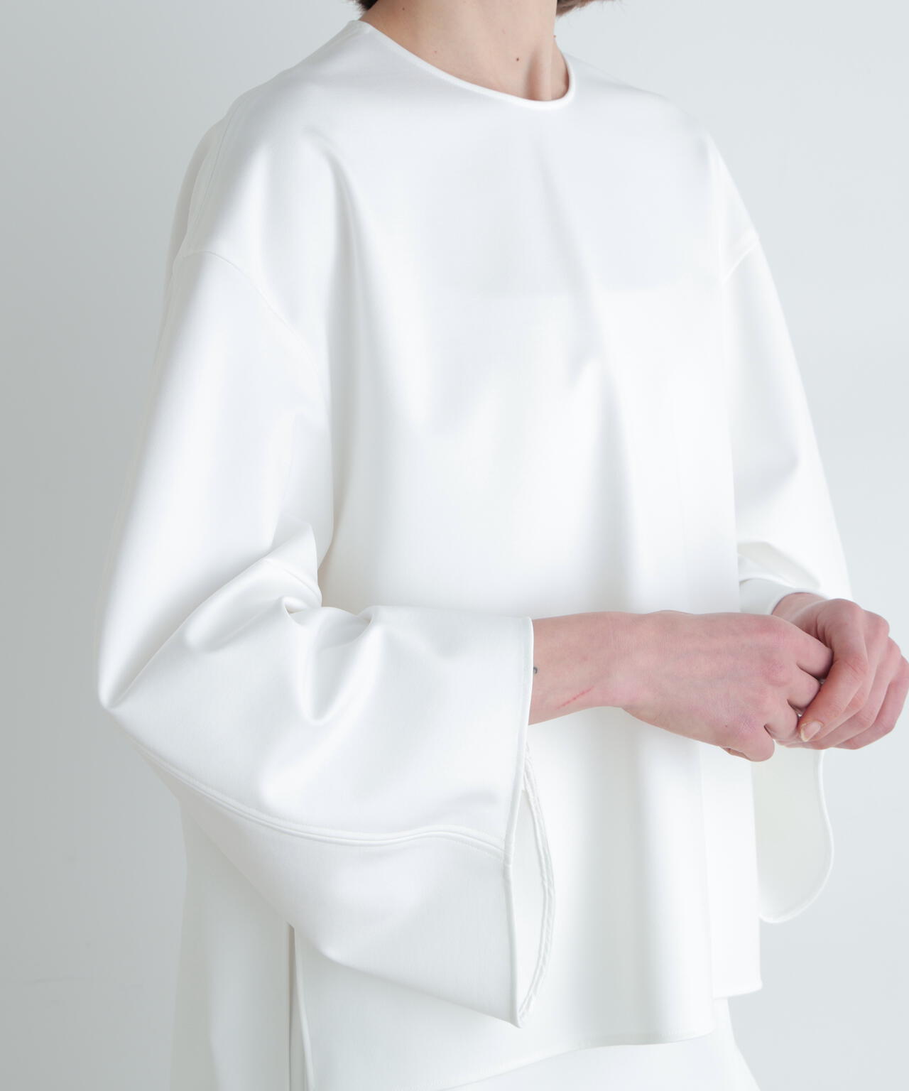 2WAYポンチブラウス