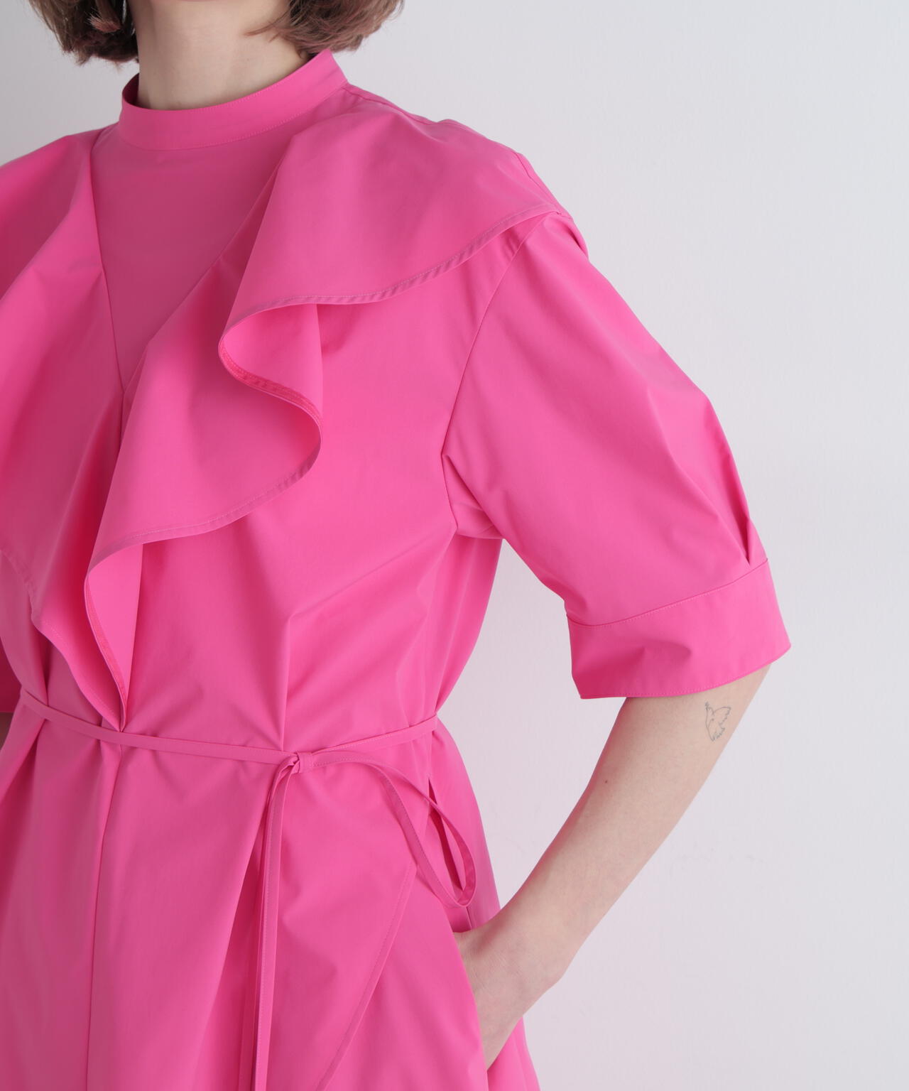 SOLOTEXブロードラッフルブラウス