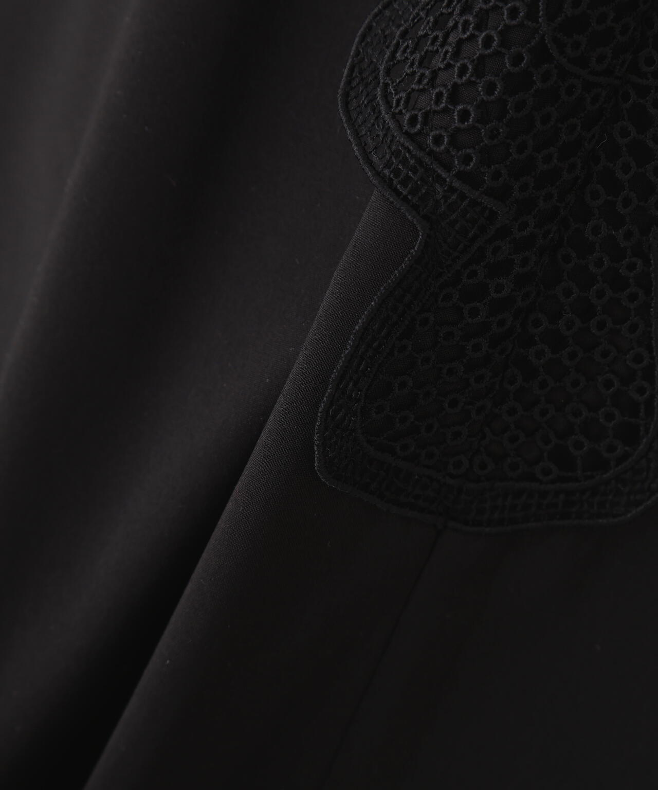 レース切り替えブラウス